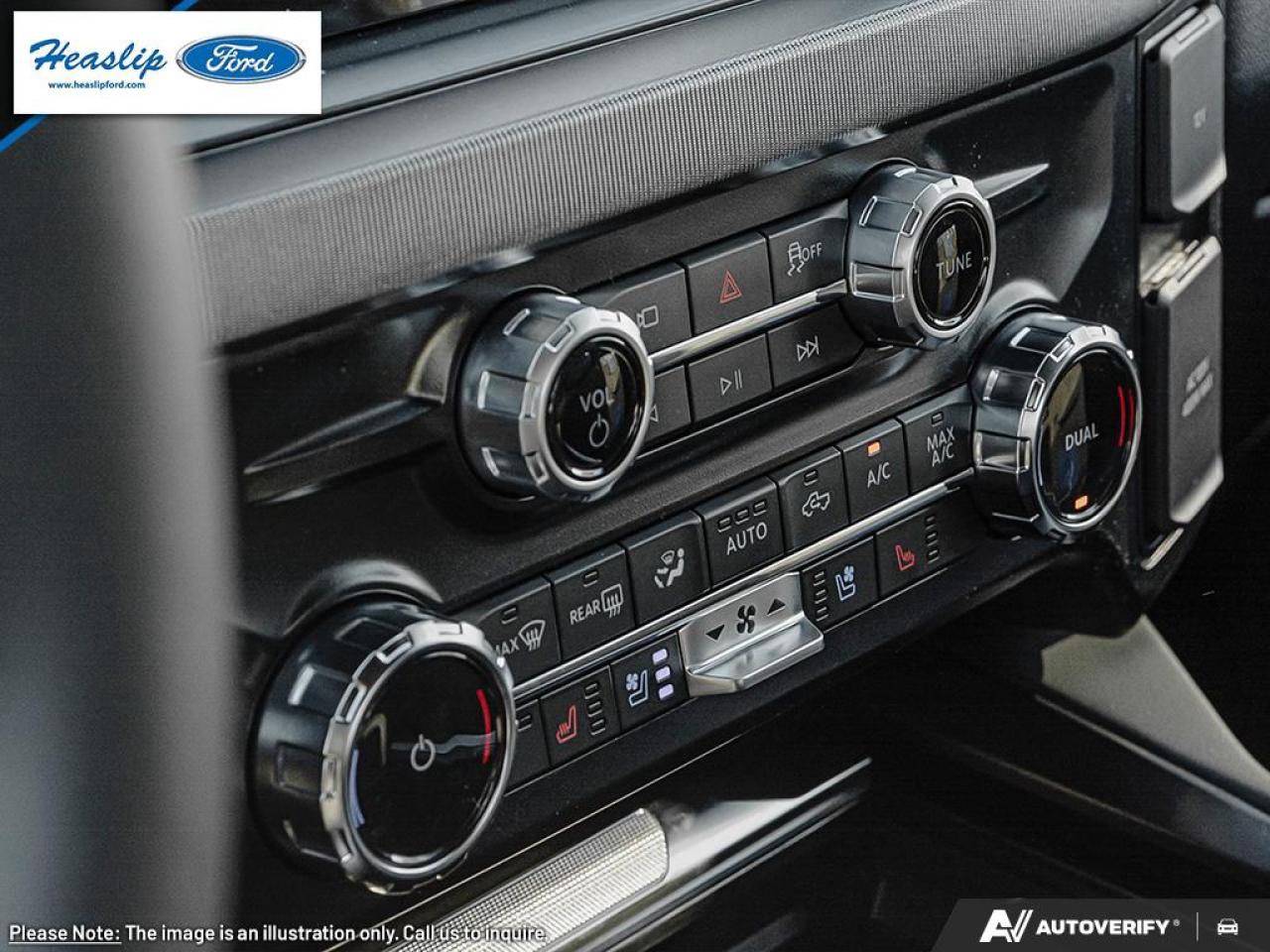 2026 Ford F-350 Super Duty SRW Platinum Photo