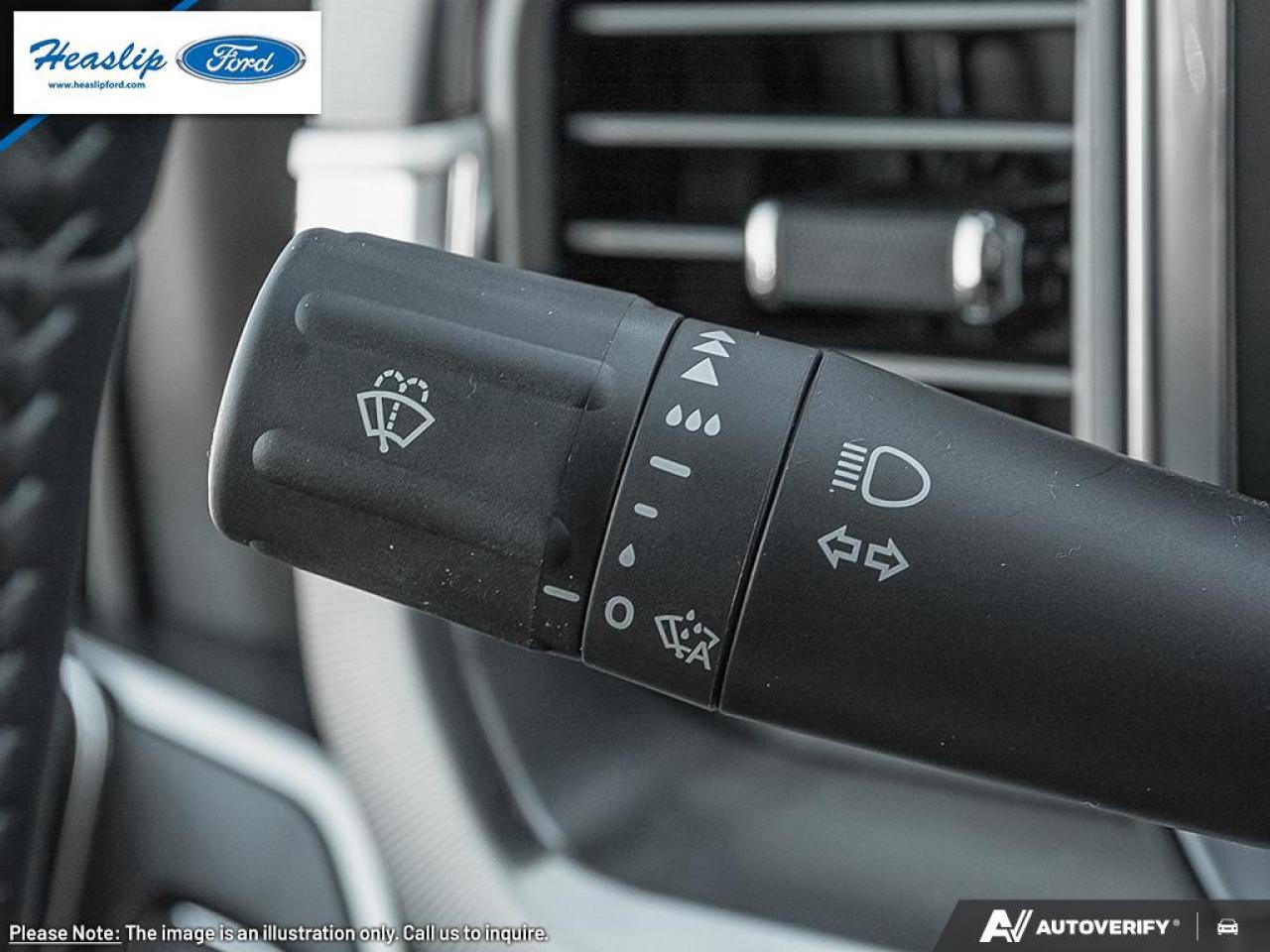 2026 Ford F-350 Super Duty SRW Platinum Photo