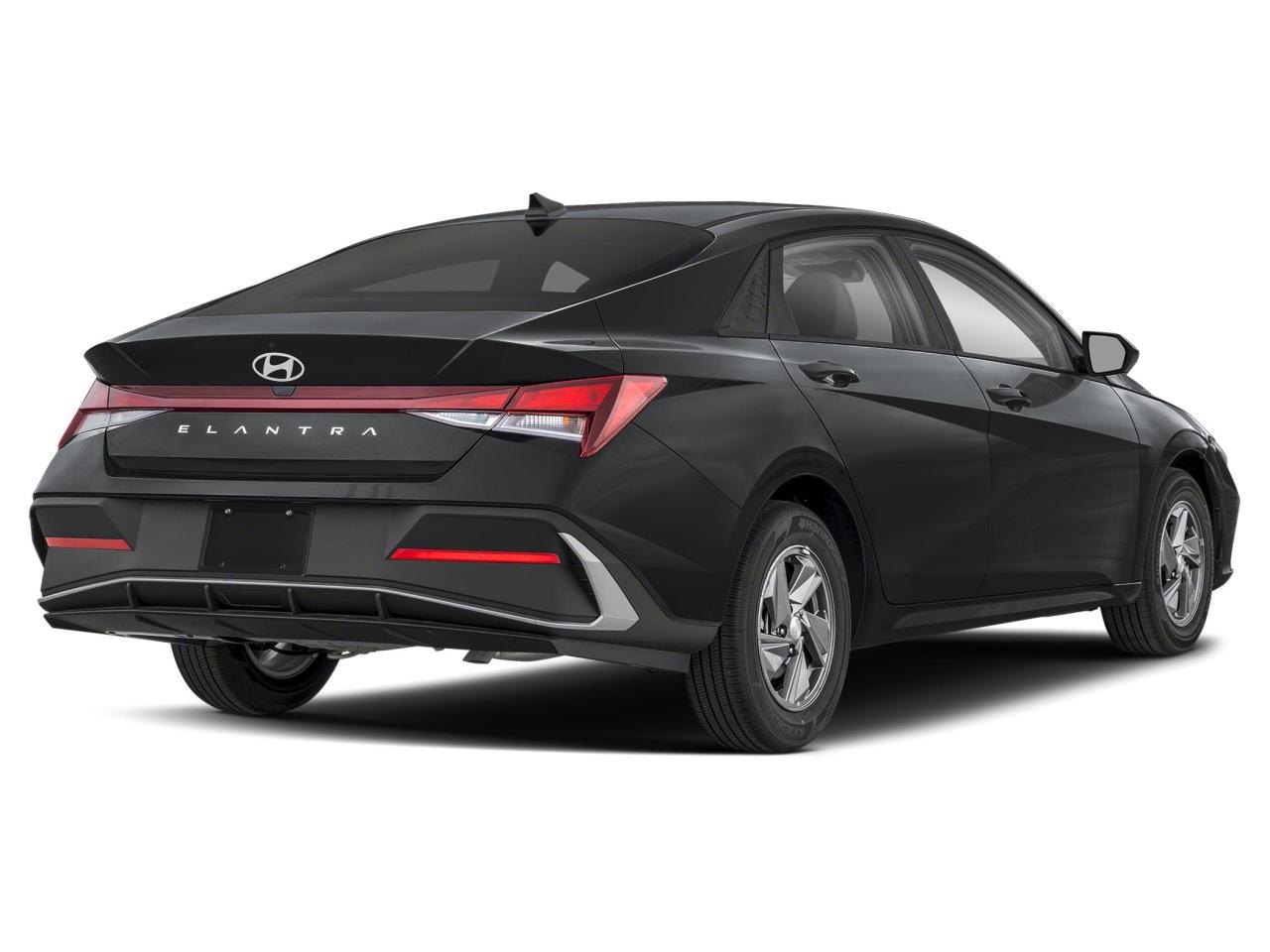 2025 Hyundai Elantra Essential Photo2