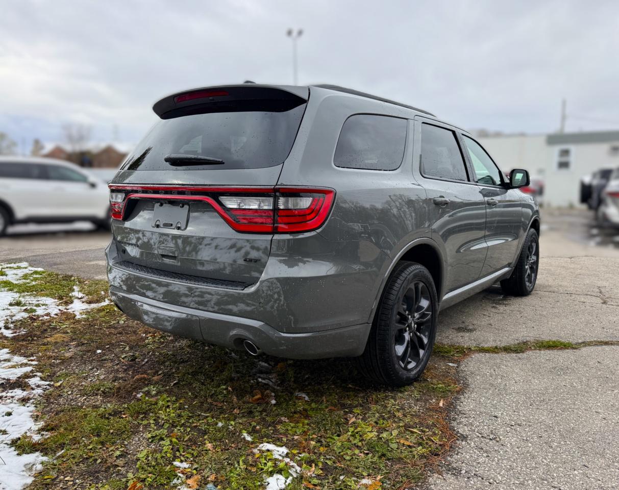 2026 Dodge Durango GT PLUS AWD Photo4