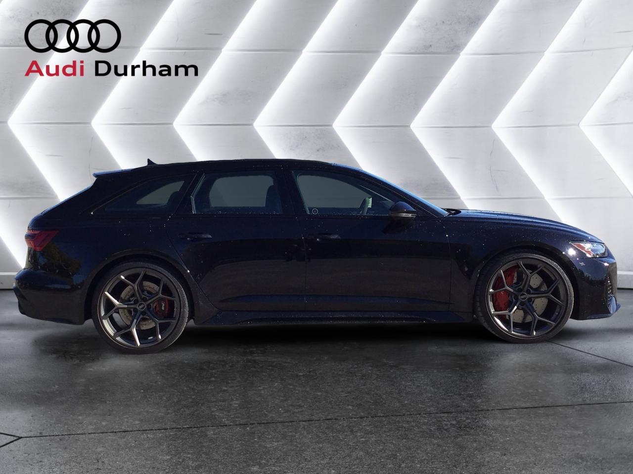 2026 Audi RS 6 Avant 4.0T performance +Demo! | Blk Pkg | Blue RS Design Photo2