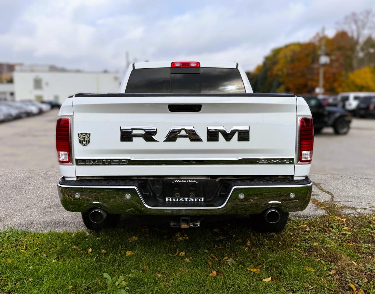 2017 RAM 1500 4WD Crew Cab 140.5  Limited | NAVIGATION | SUNROOF Photo