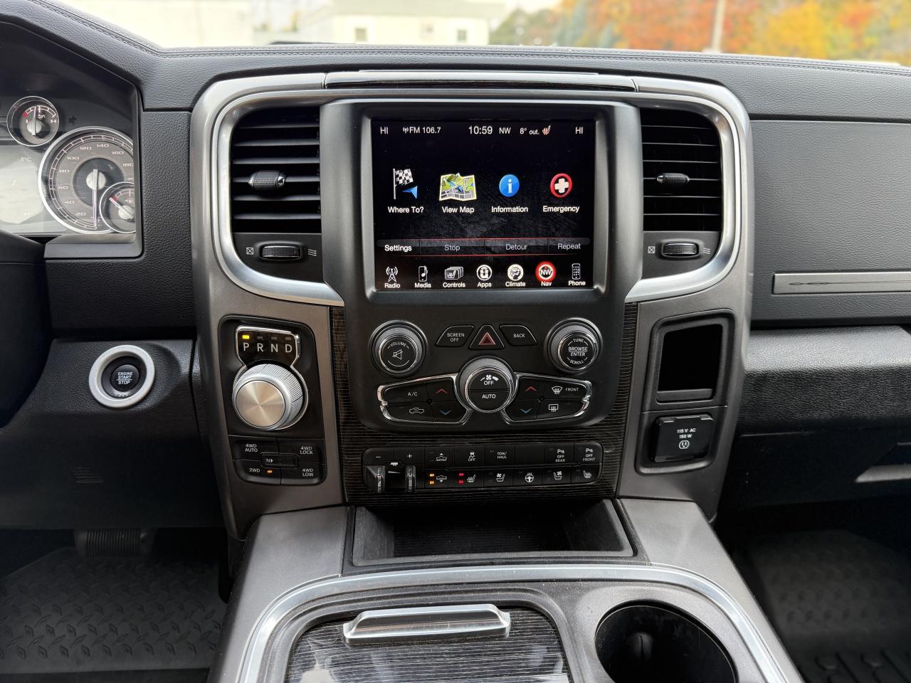 2017 RAM 1500 4WD Crew Cab 140.5  Limited | NAVIGATION | SUNROOF Photo