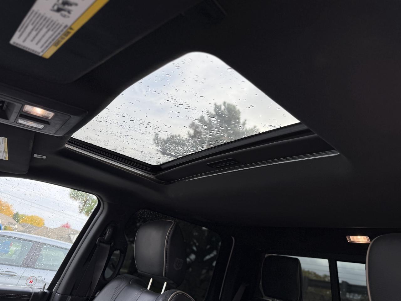 2017 RAM 1500 4WD Crew Cab 140.5  Limited | NAVIGATION | SUNROOF Photo