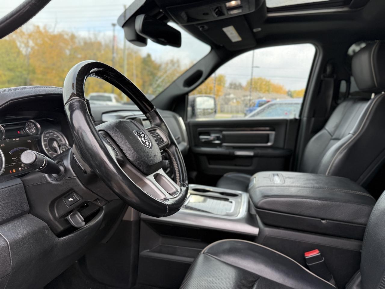 2017 RAM 1500 4WD Crew Cab 140.5  Limited | NAVIGATION | SUNROOF Photo