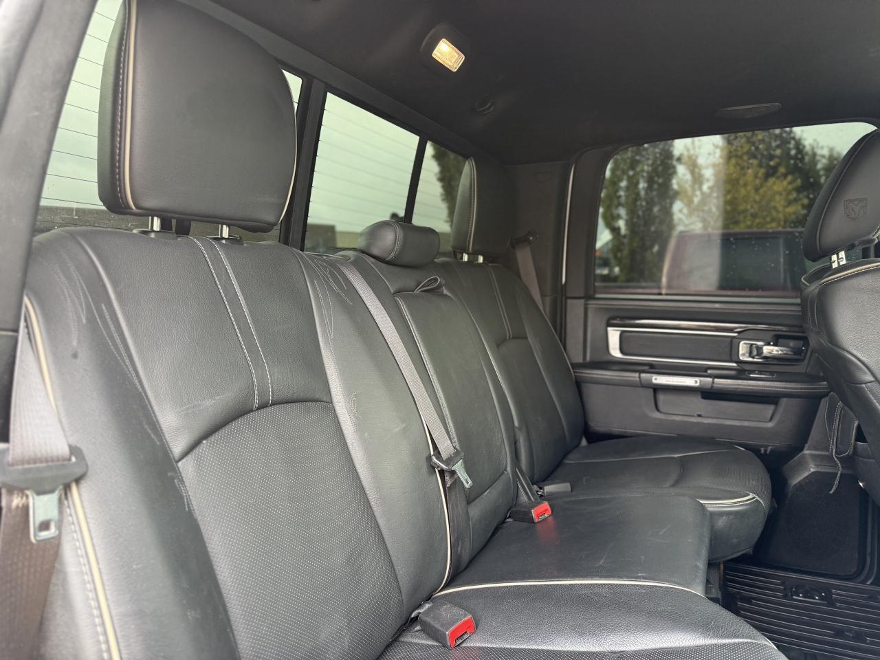 2017 RAM 1500 4WD Crew Cab 140.5  Limited | NAVIGATION | SUNROOF Photo