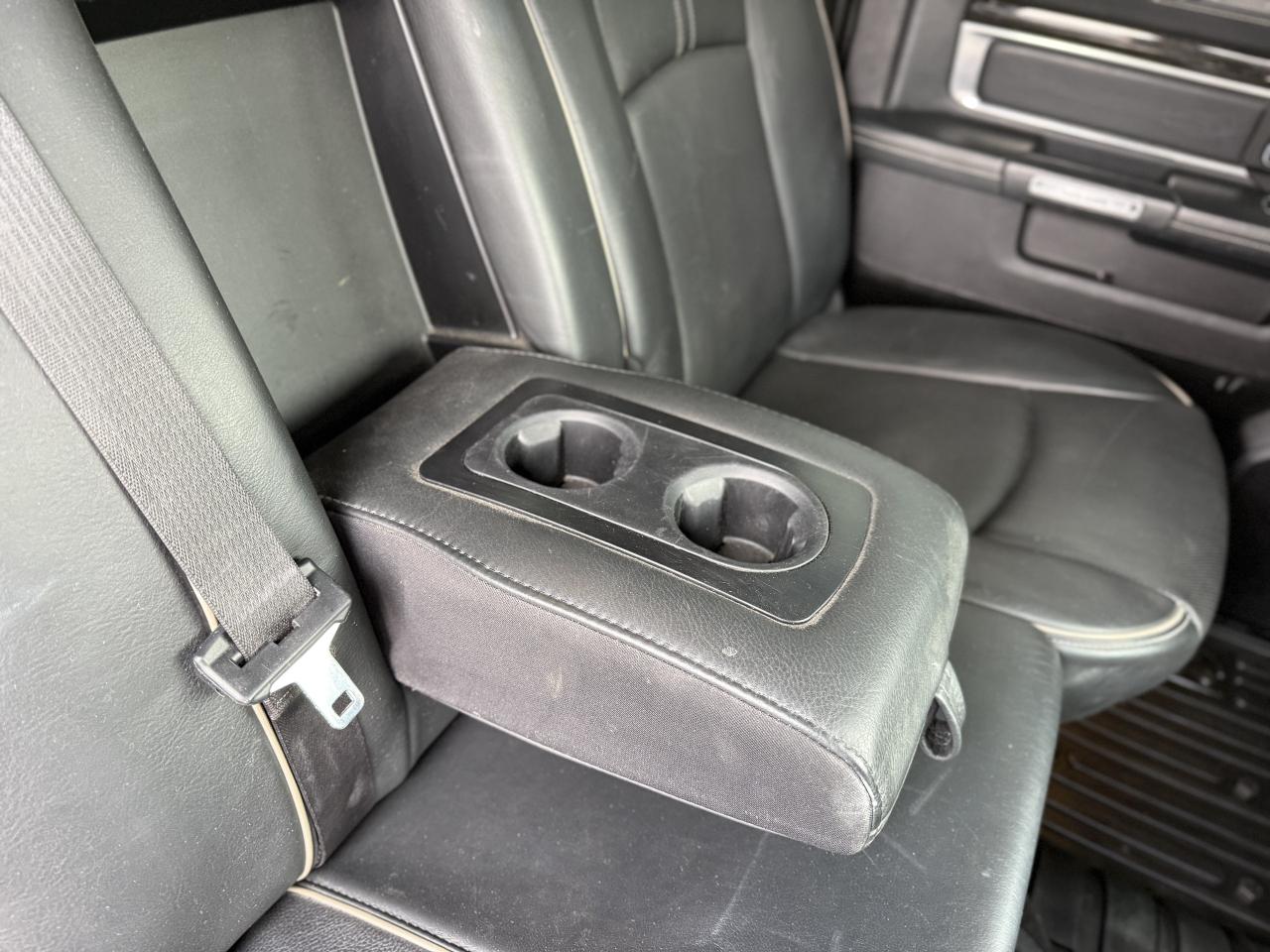 2017 RAM 1500 4WD Crew Cab 140.5  Limited | NAVIGATION | SUNROOF Photo