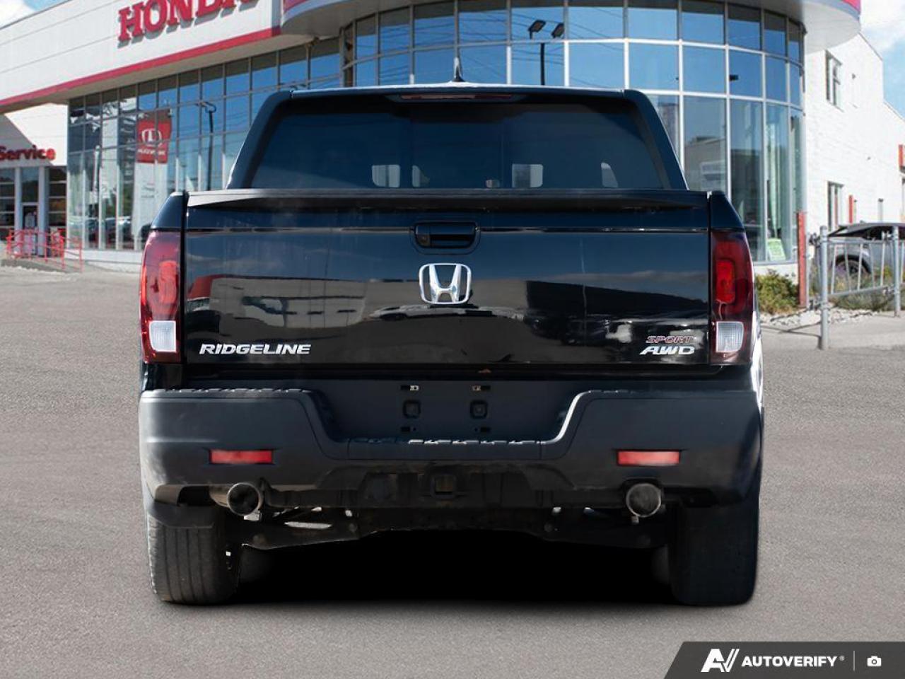 2022 Honda Ridgeline  Photo4