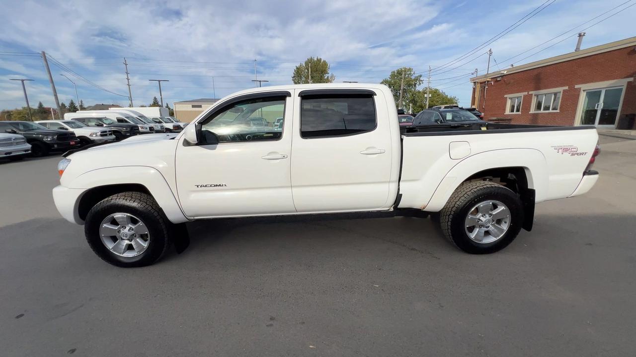 2011 Toyota Tacoma TRD SPORT 4X4 | REAR CAM | DBL CAB | 17IN ALLOYS Photo4