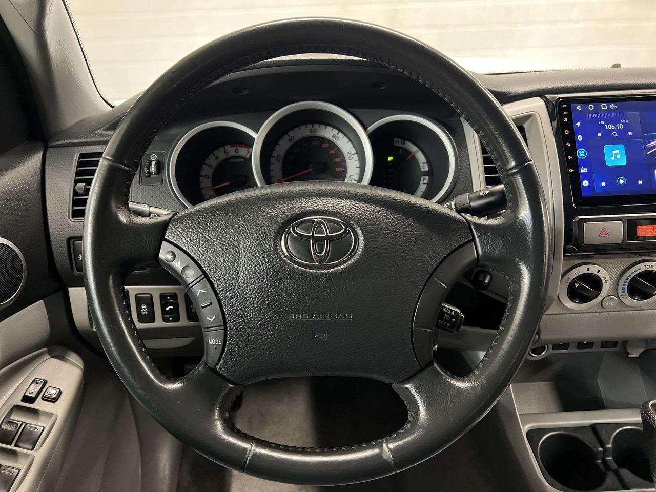 2011 Toyota Tacoma TRD SPORT 4X4 | REAR CAM | DBL CAB | 17IN ALLOYS Photo