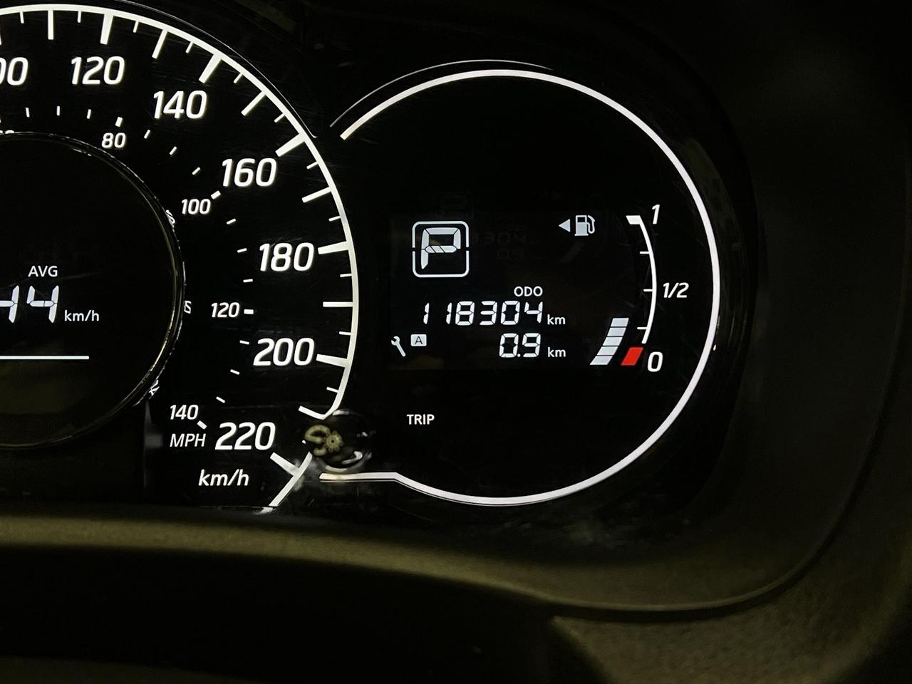 2018 Nissan Versa Note SV | AUTOMATIC | REAR CAM | HTD SEATS | BLUETOOTH Photo