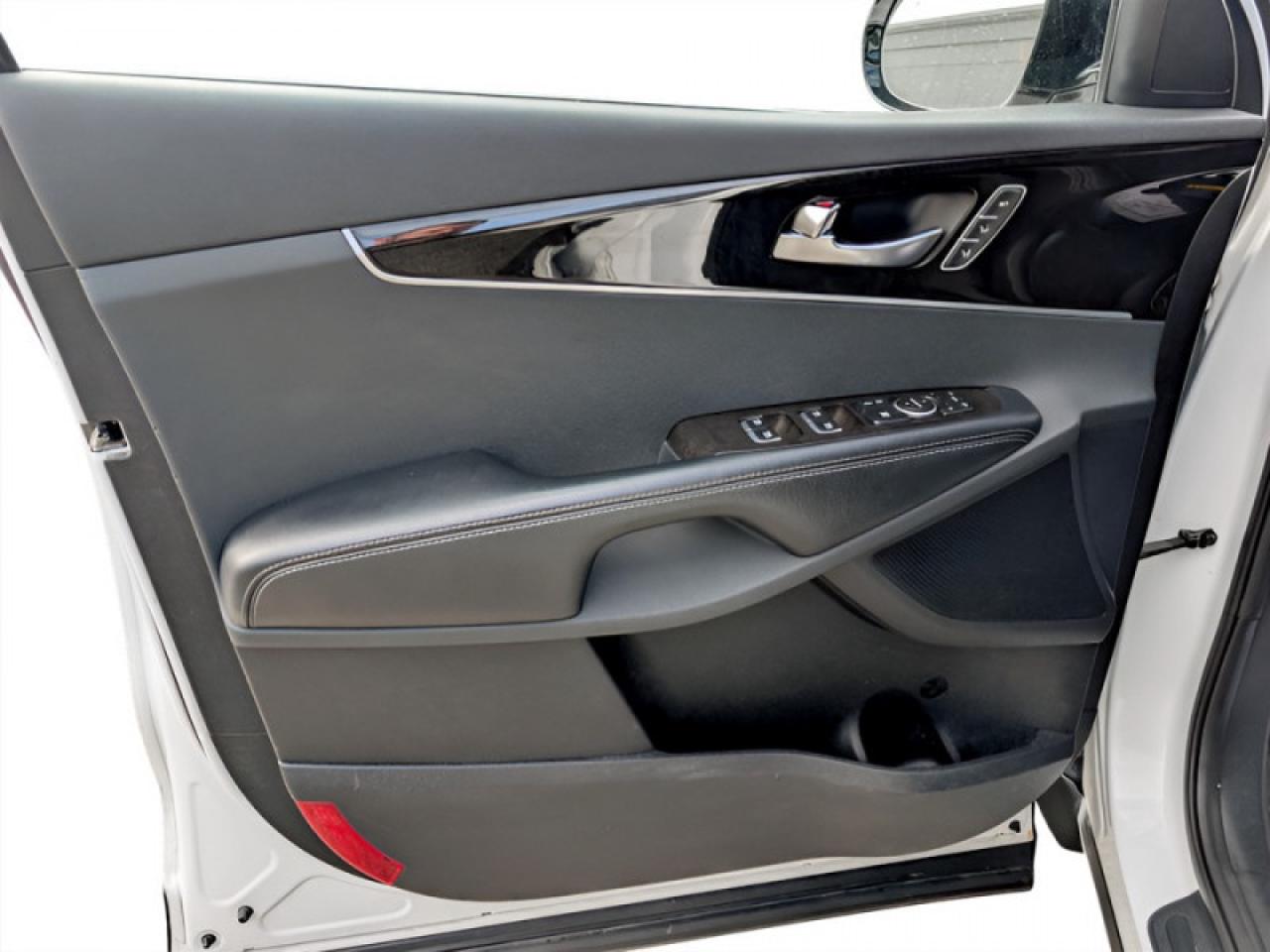 2017 Kia Sorento EX w/Advanced Touring Pkg  **LOW KMS - 1 OWNER** Photo