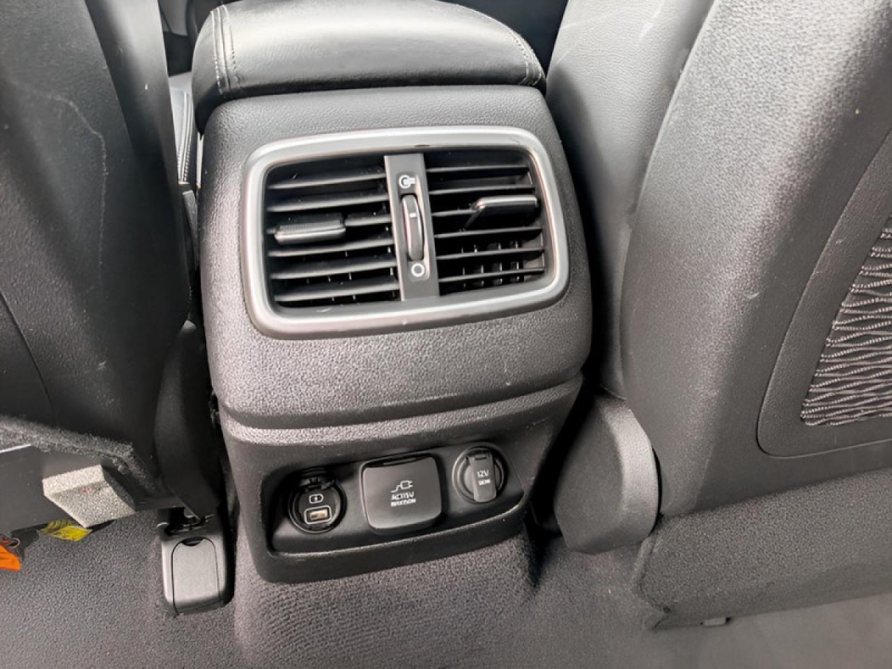 2017 Kia Sorento EX w/Advanced Touring Pkg  **LOW KMS - 1 OWNER** Photo