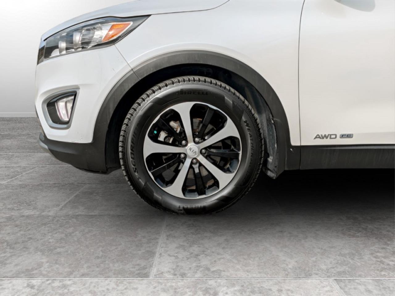 2017 Kia Sorento EX w/Advanced Touring Pkg  **LOW KMS - 1 OWNER** Photo