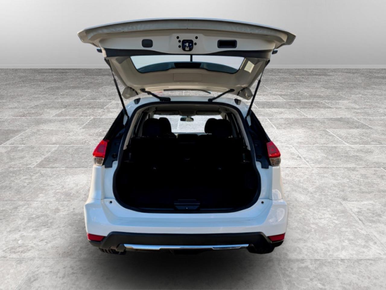 2020 Nissan Rogue S Special Edition  **HTD SW - BLIND SPOT** Photo