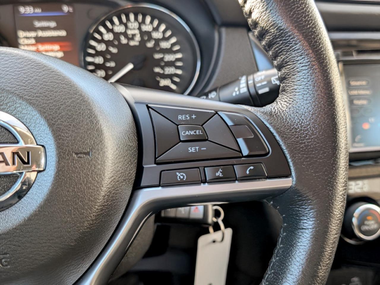 2020 Nissan Rogue S Special Edition  **HTD SW - BLIND SPOT** Photo