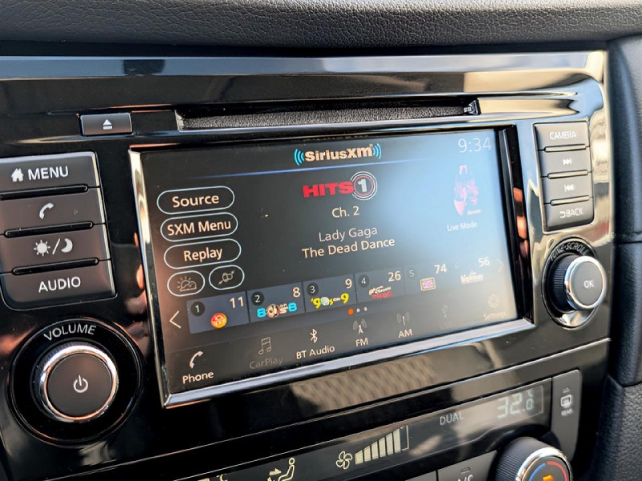 2020 Nissan Rogue S Special Edition  **HTD SW - BLIND SPOT** Photo