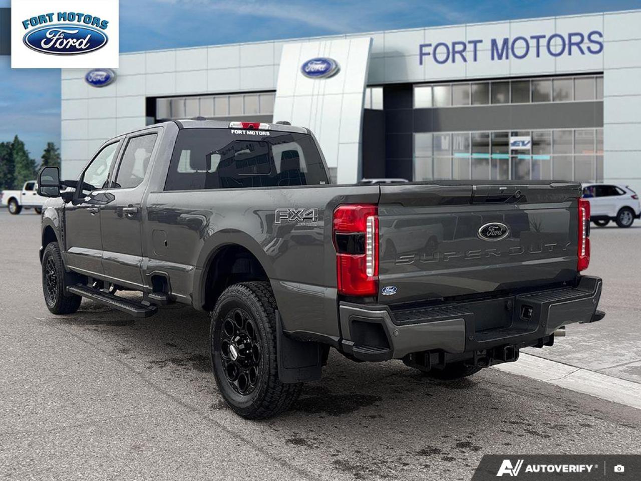 2026 Ford SUPERDUTY F-350® Lariat® Photo3