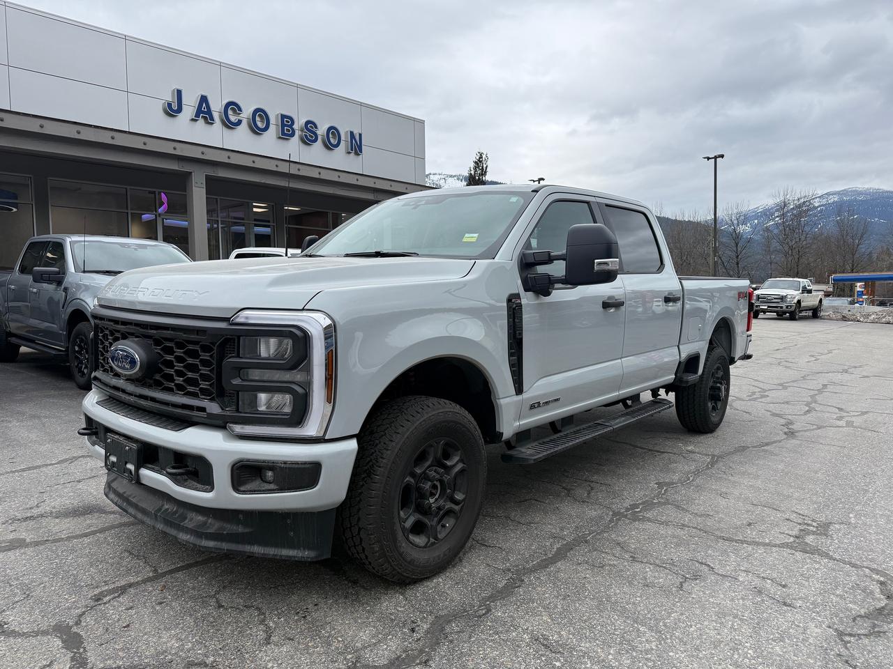 2026 Ford F-350 Super Duty SRW XL Photo0