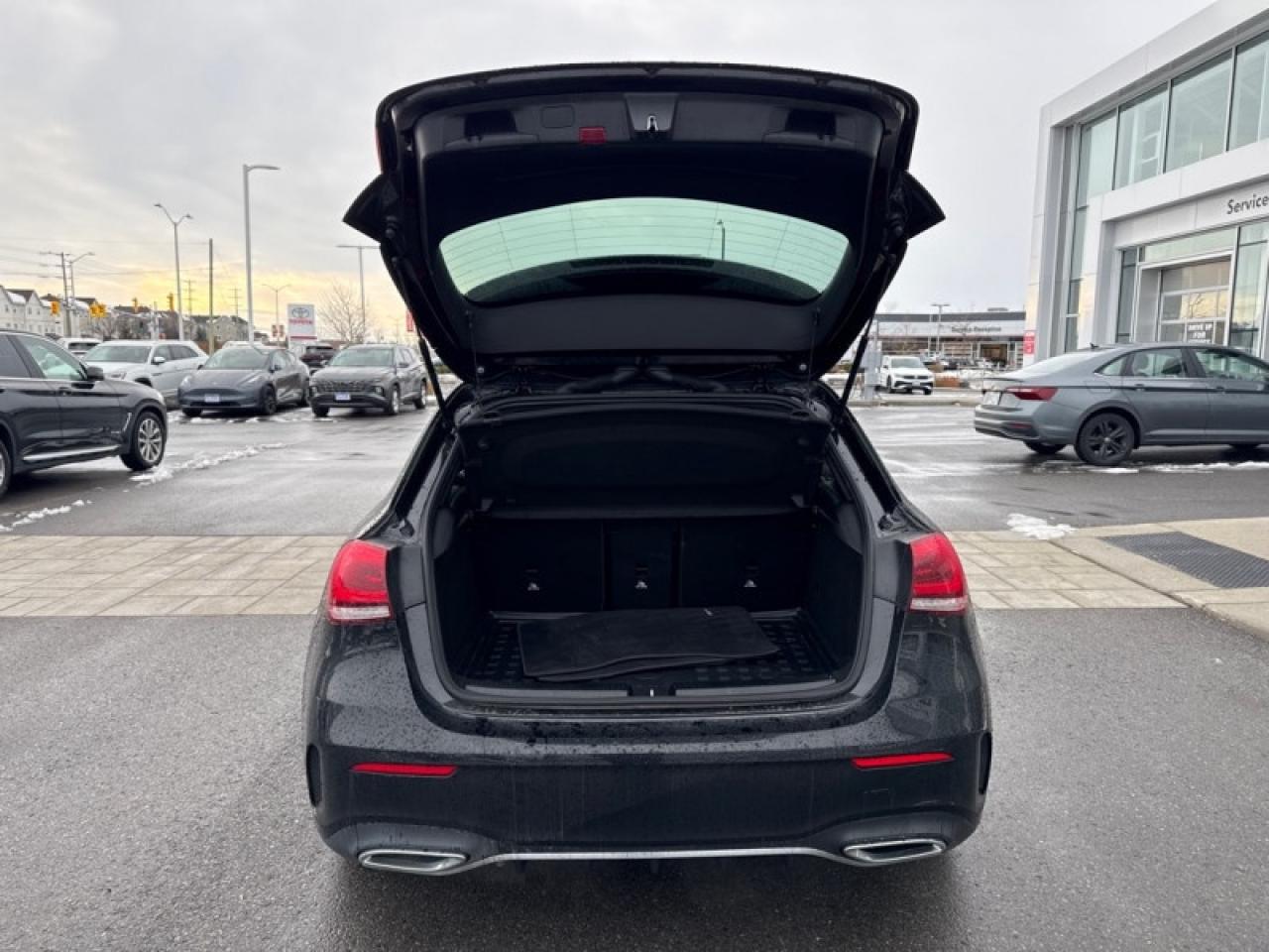 2022 Nissan Pathfinder Platinum  - Cooled Seats Photo