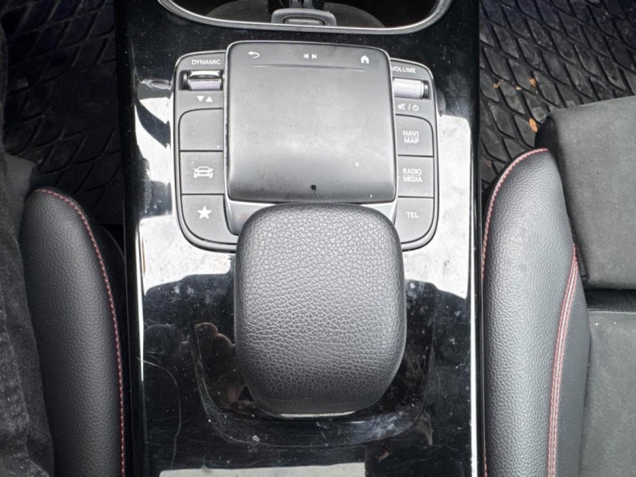 2022 Nissan Pathfinder Platinum  - Cooled Seats Photo