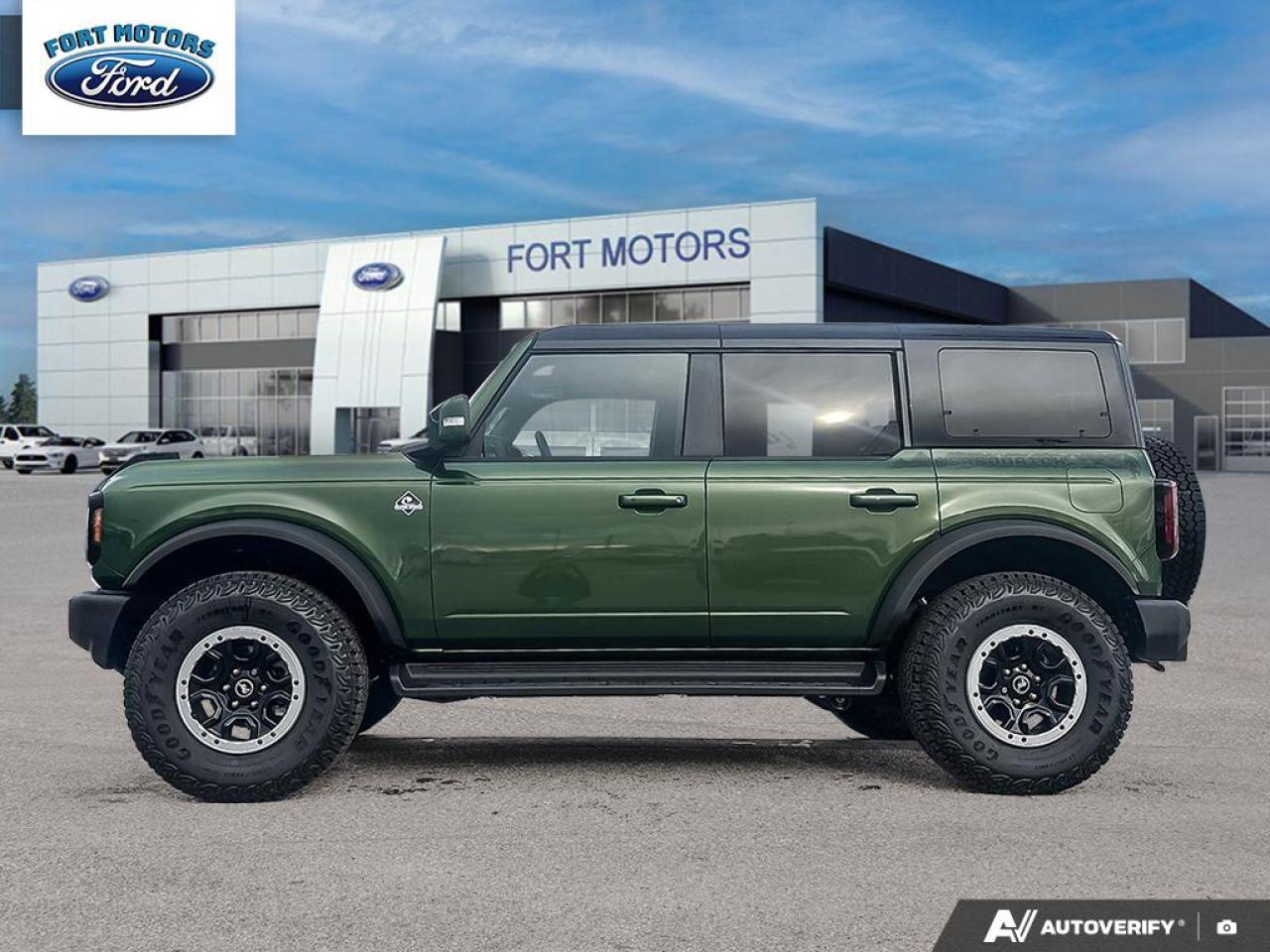 2025 Ford Bronco Outer Banks® Photo