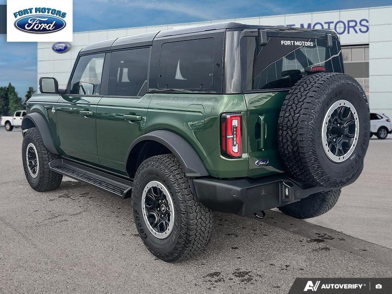 2025 Ford Bronco Outer Banks® Photo