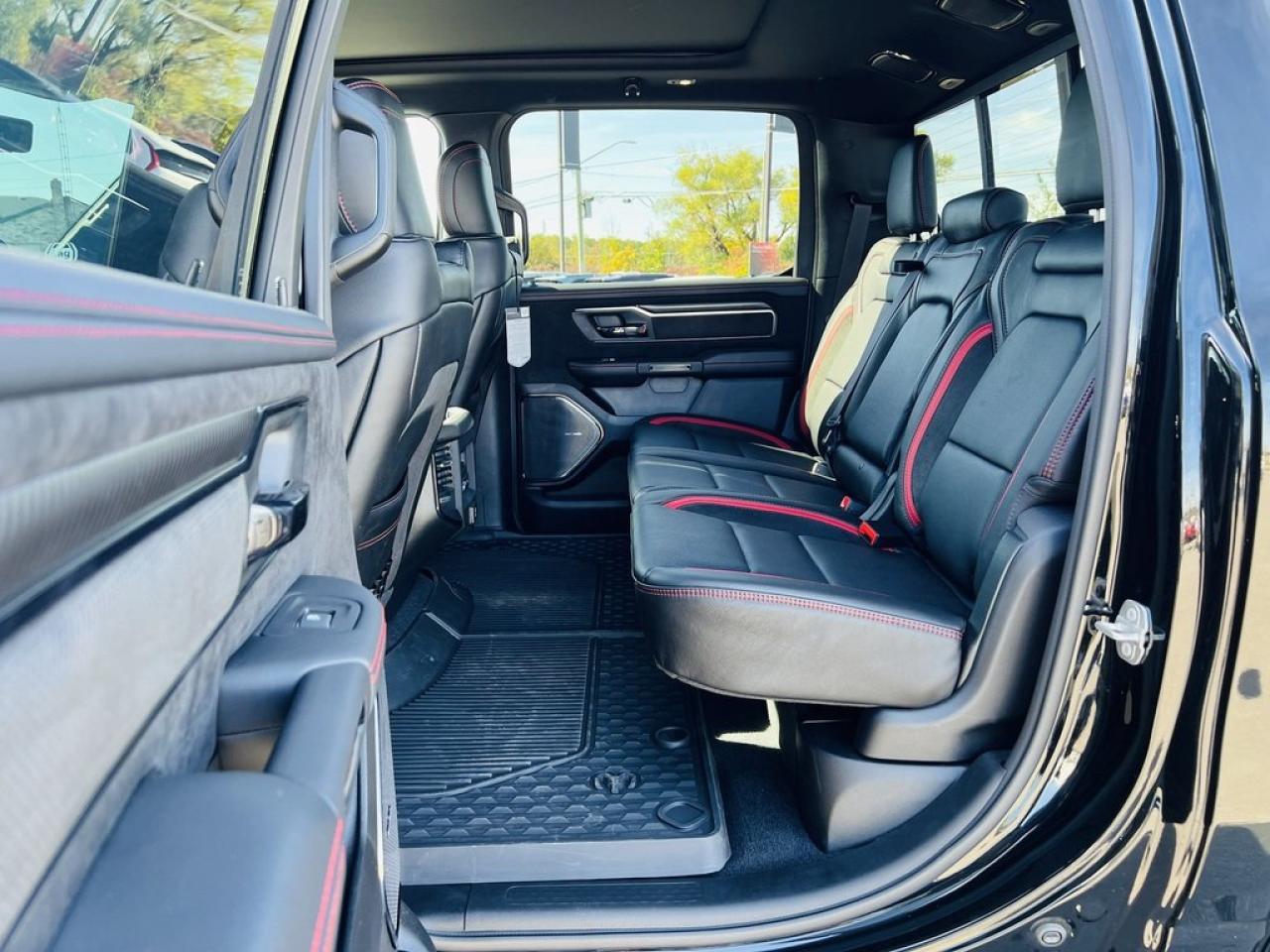 2025 RAM 1500 RHO 4X4 Photo