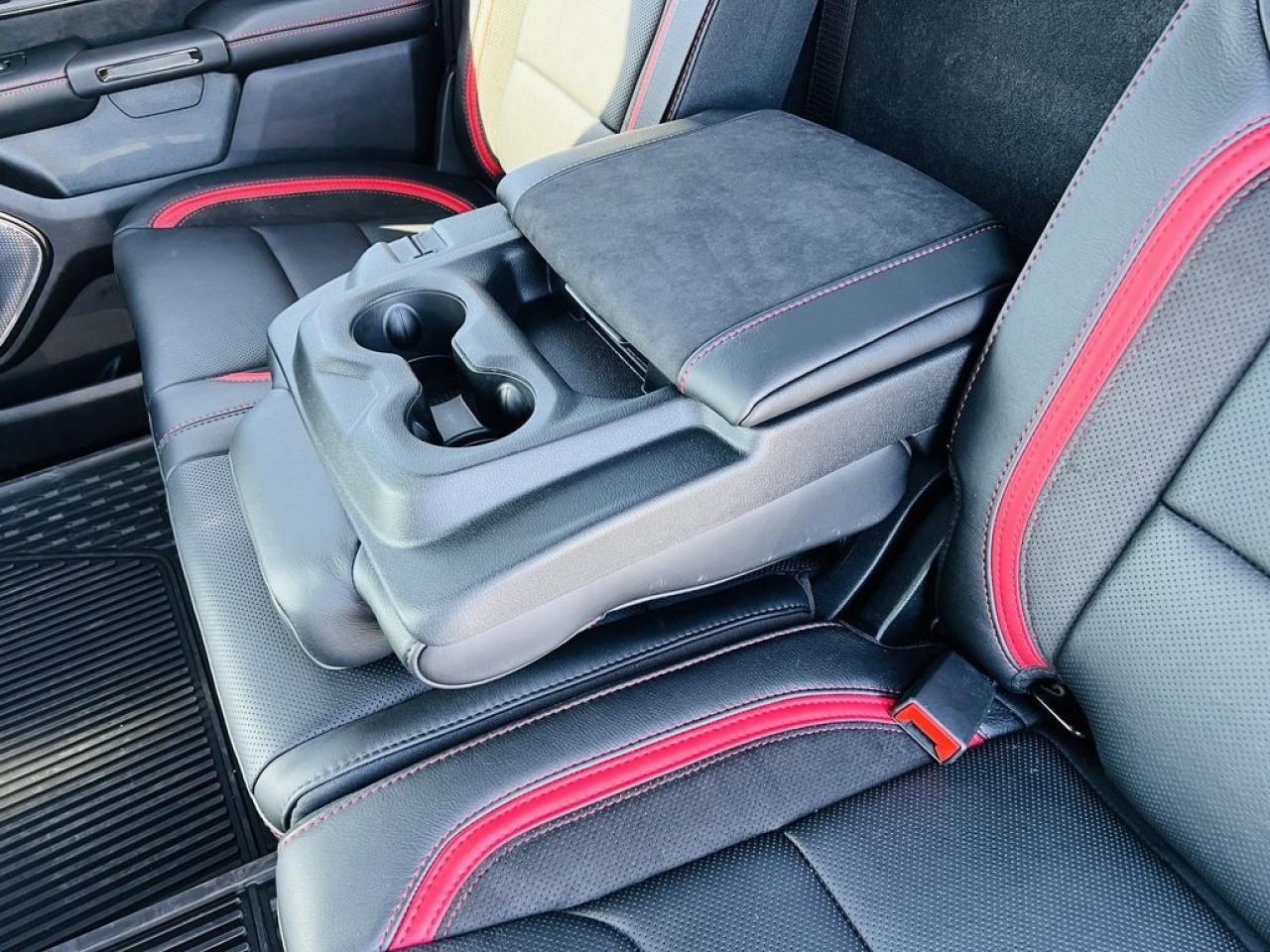 2025 RAM 1500 RHO 4X4 Photo