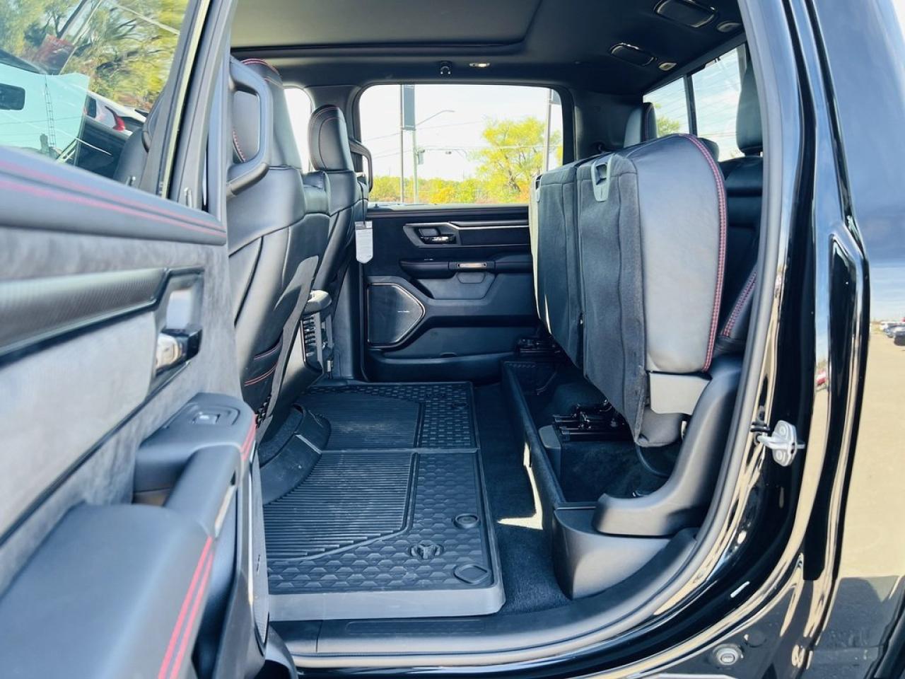 2025 RAM 1500 RHO 4X4 Photo