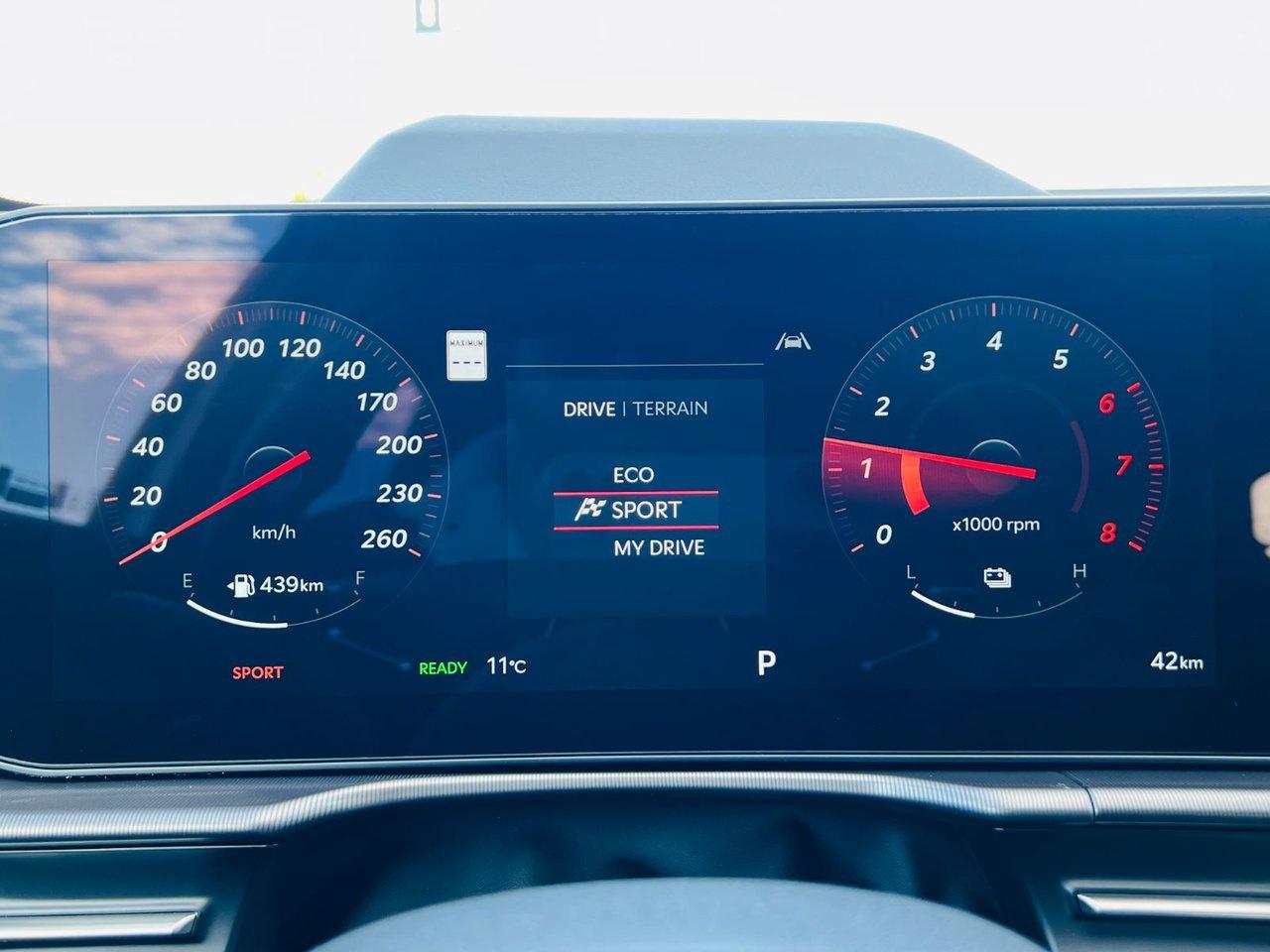 2026 Kia Sportage HEV SX - Black Interior Photo