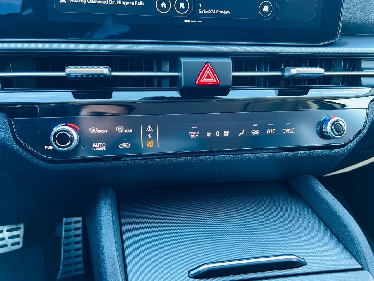 2026 Kia Sportage HEV SX - Black Interior Photo