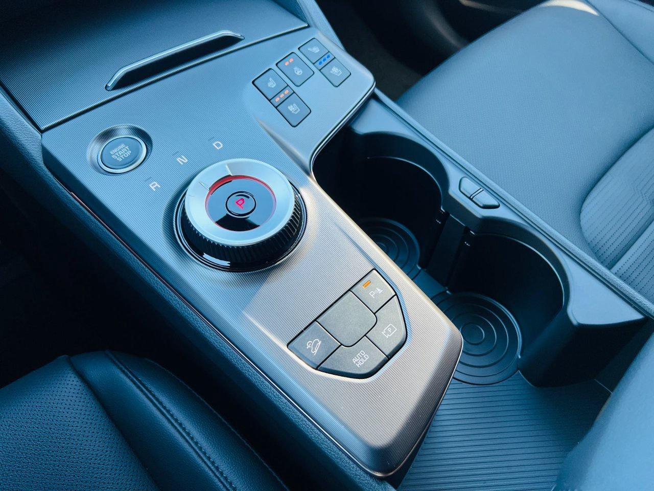 2026 Kia Sportage HEV SX - Black Interior Photo