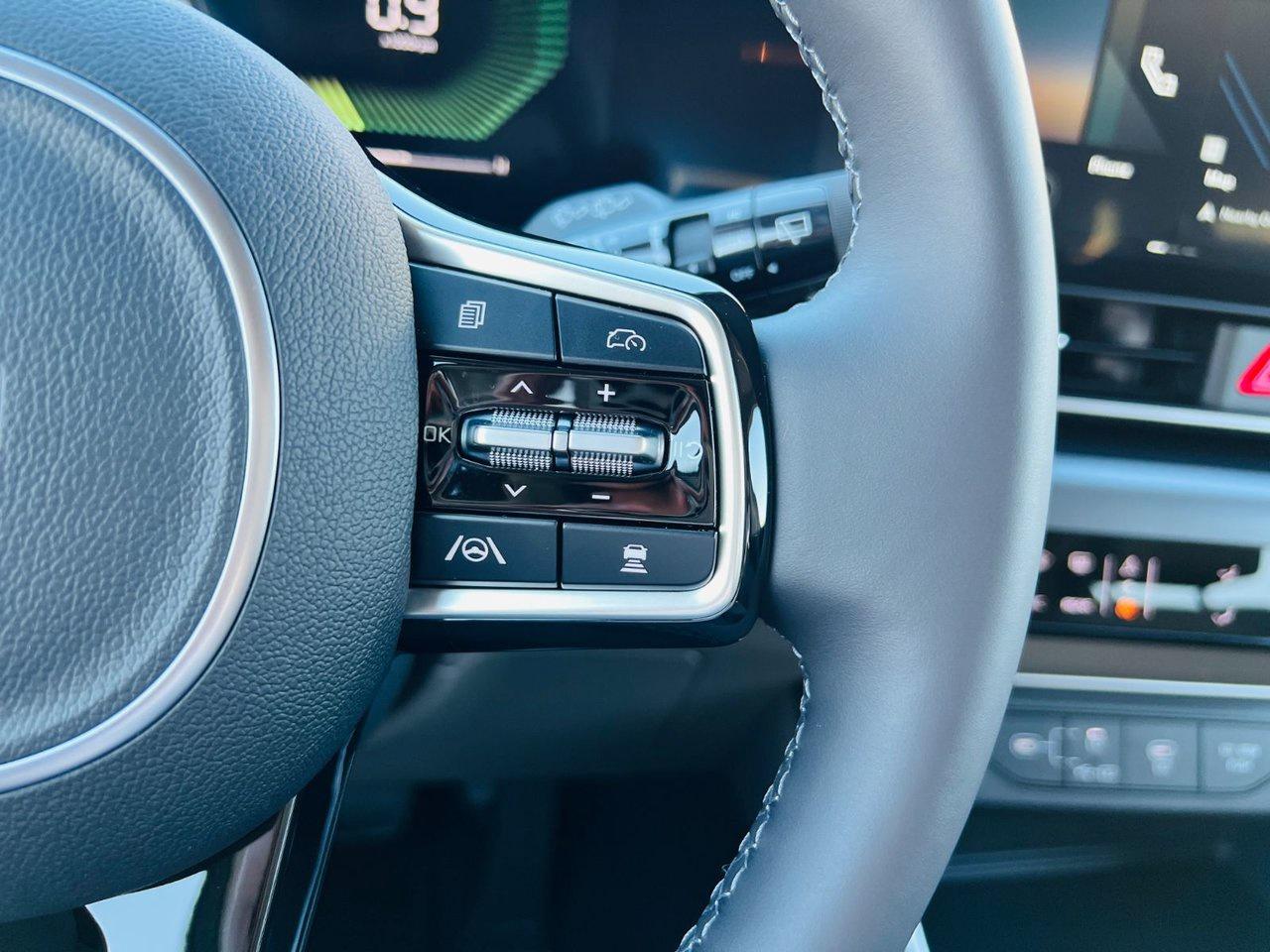 2026 Kia Carnival LX+ Photo