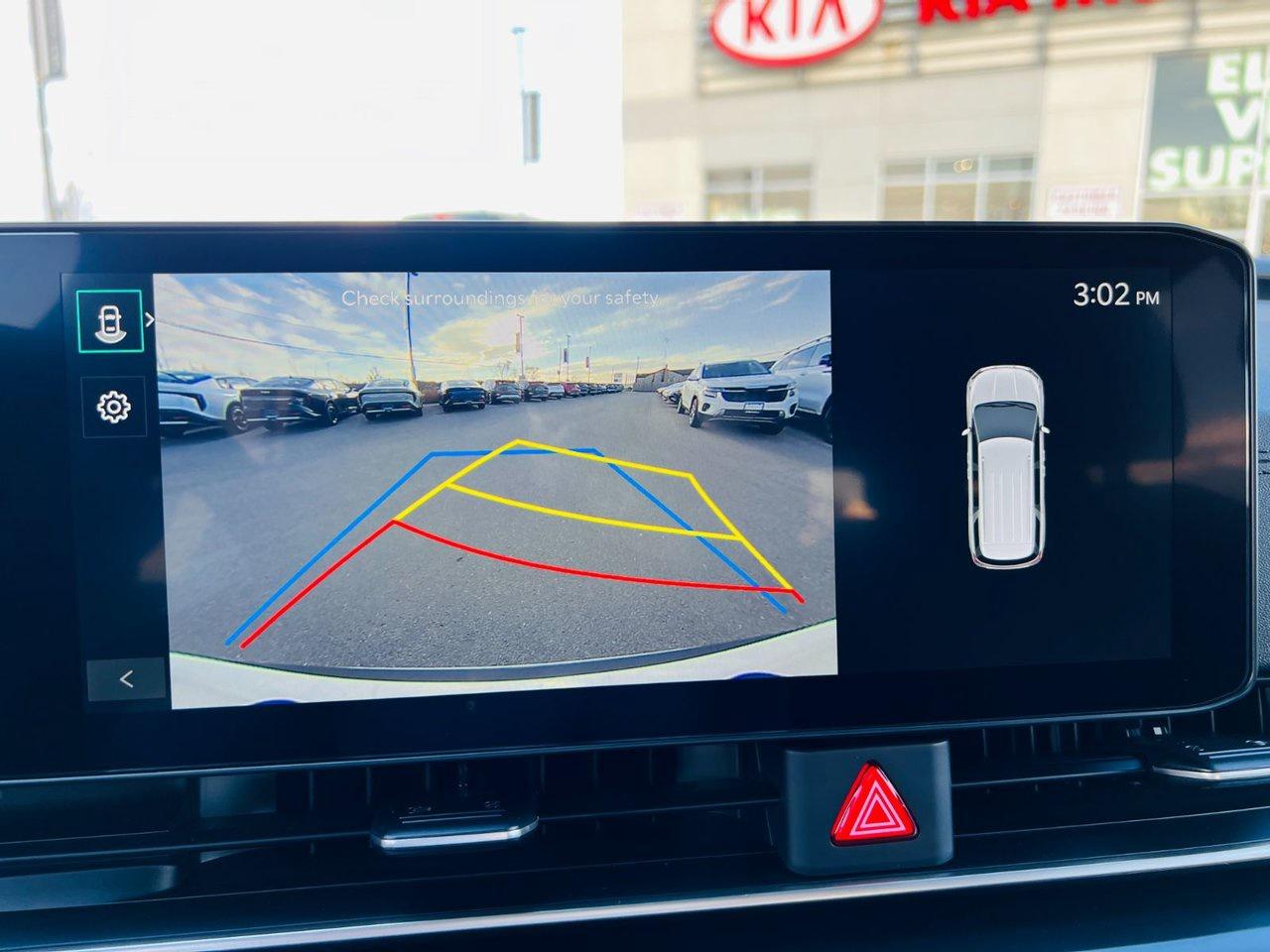 2026 Kia Carnival LX+ Photo