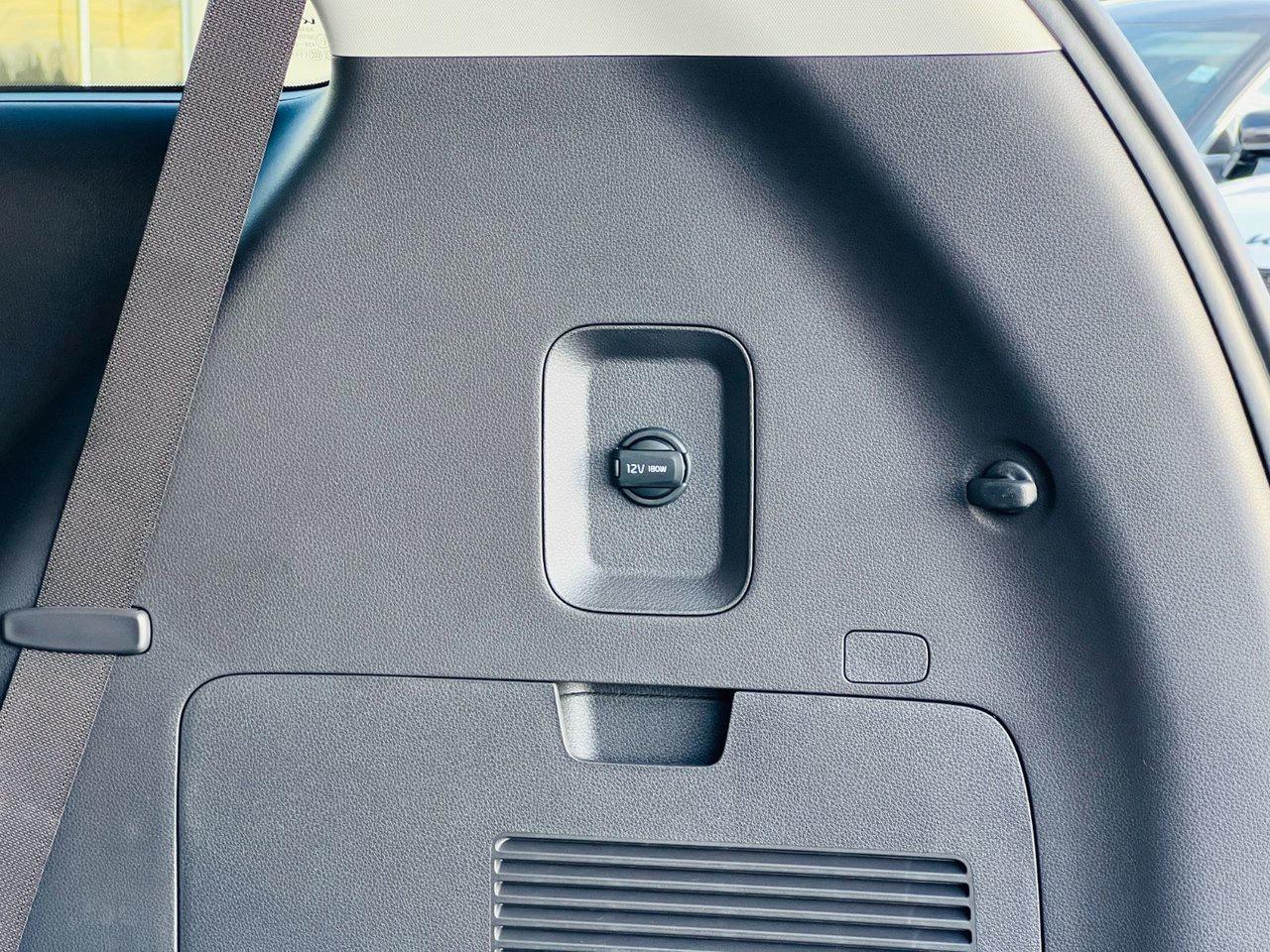 2026 Kia Carnival LX+ Photo