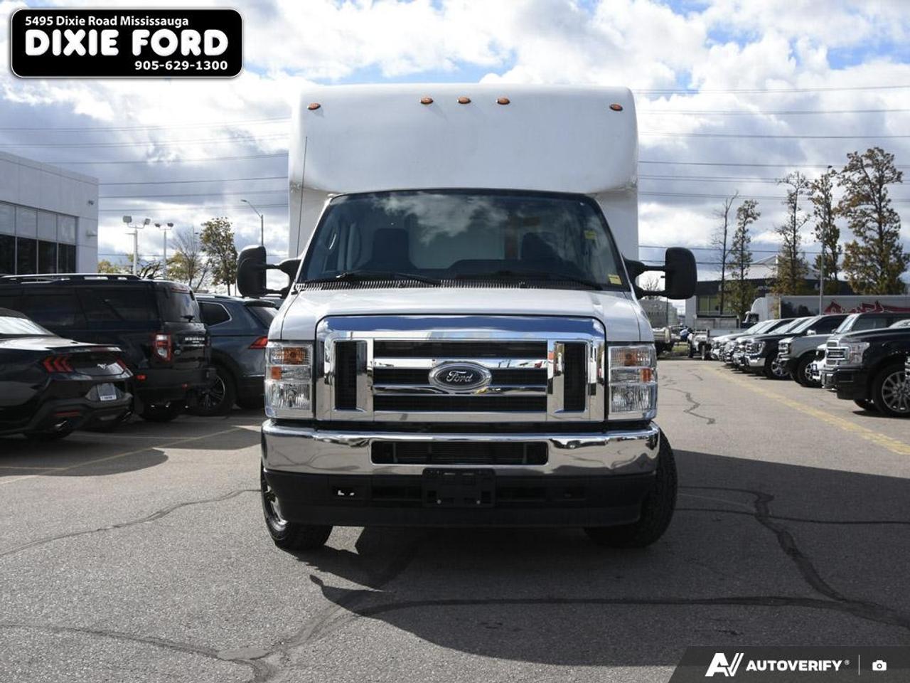 2021 Ford E-Series Cutaway  Photo