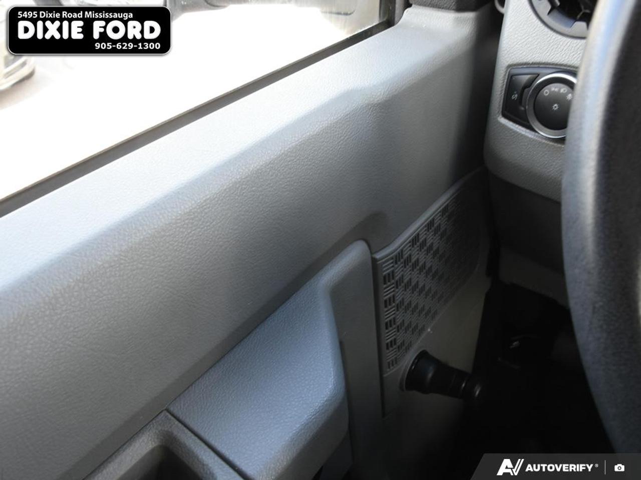 2021 Ford E-Series Cutaway  Photo