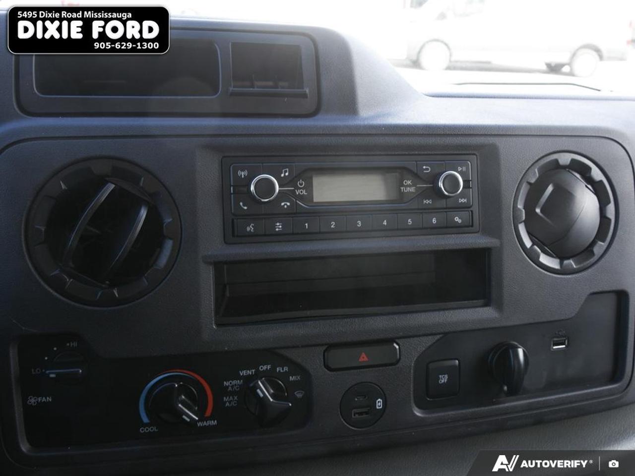 2021 Ford E-Series Cutaway  Photo