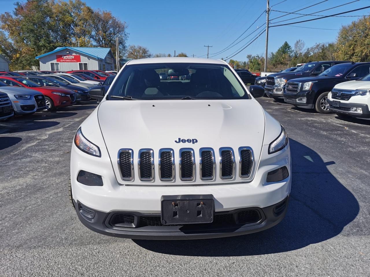 2017 Jeep Cherokee Sport - Photo #8