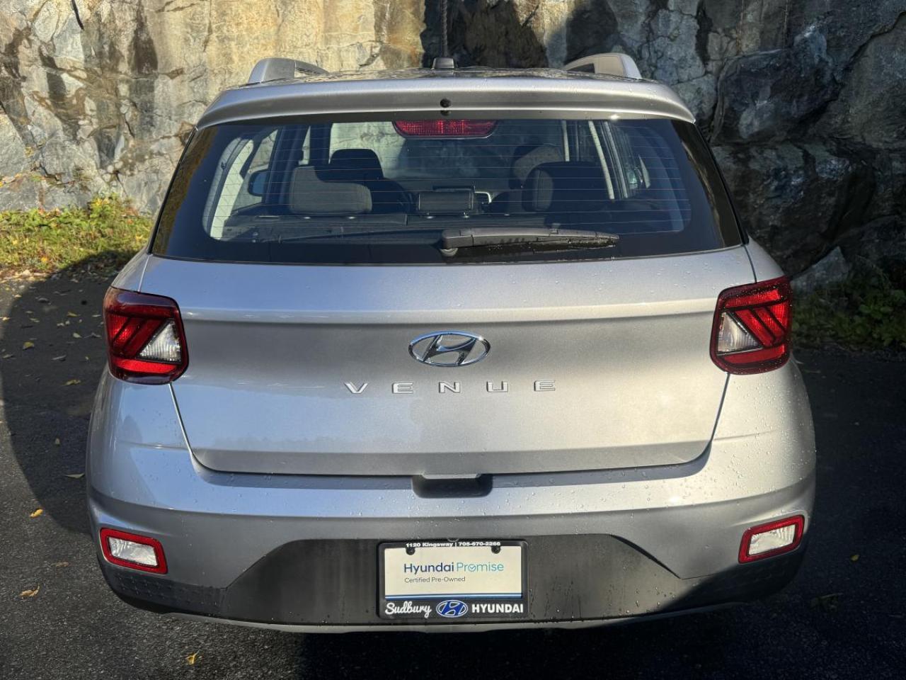 2025 Hyundai Venue Preferred IVT Photo4