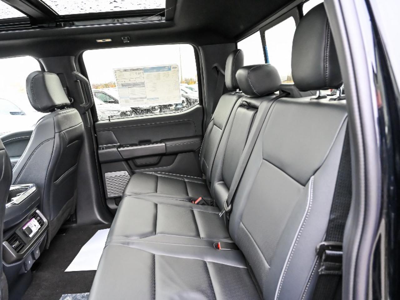 2025 Ford F-150 Lariat Photo