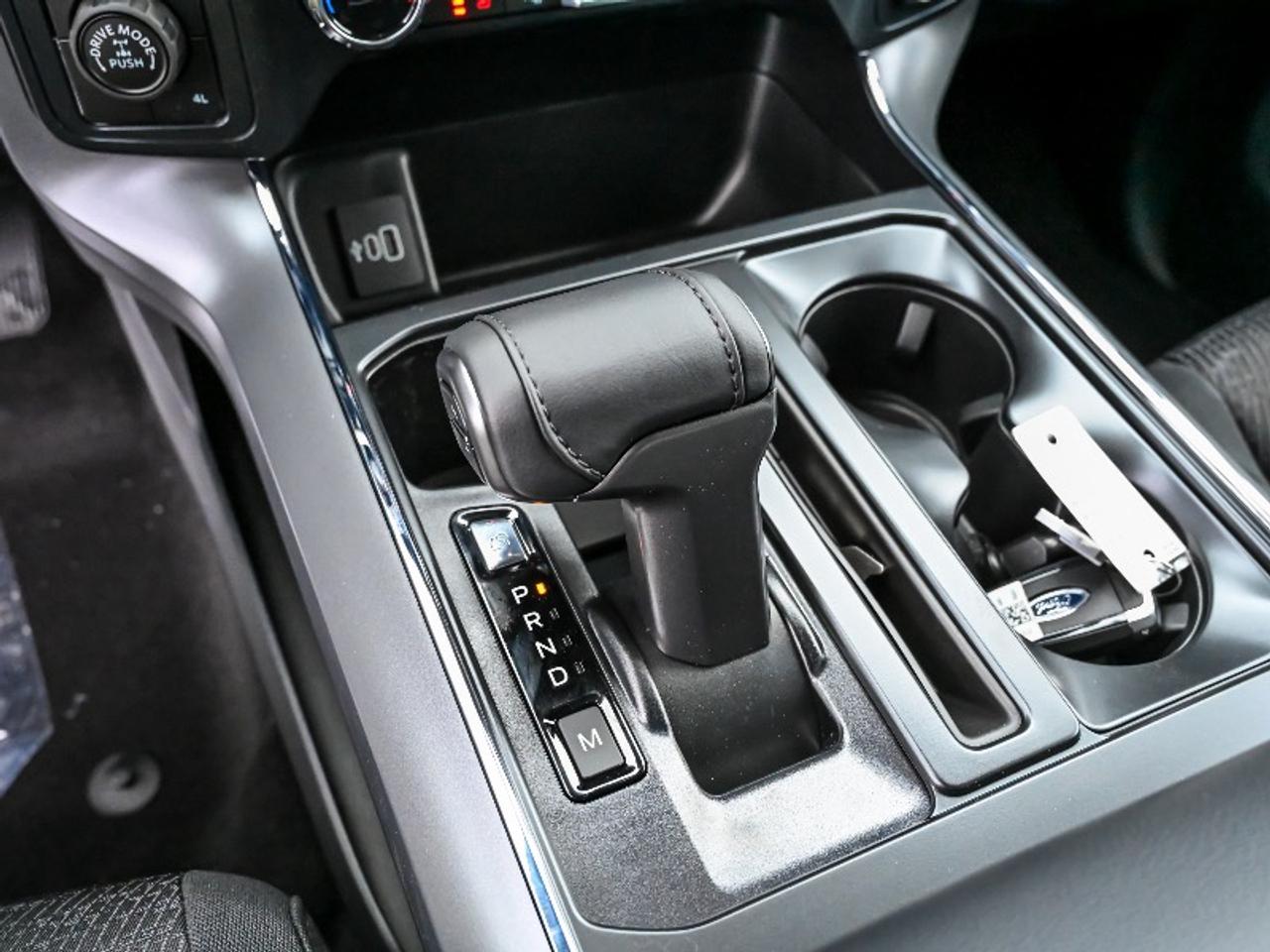 2025 Ford F-150 XLT Photo