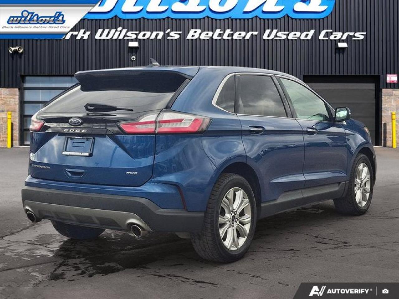 2023 Ford Edge Titanium AWD | Leather | Panoramic Sunroof | Heated Seats | CarPlay + Android | and More ! Photo4