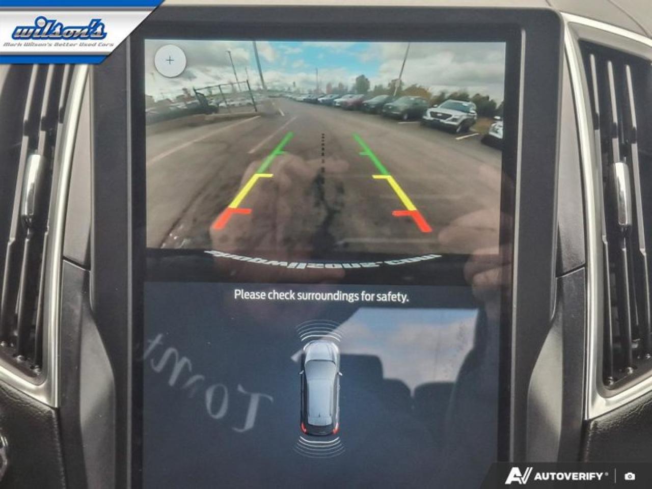 2023 Ford Edge Titanium AWD | Leather | Panoramic Sunroof | Heated Seats | CarPlay + Android | and More ! Photo