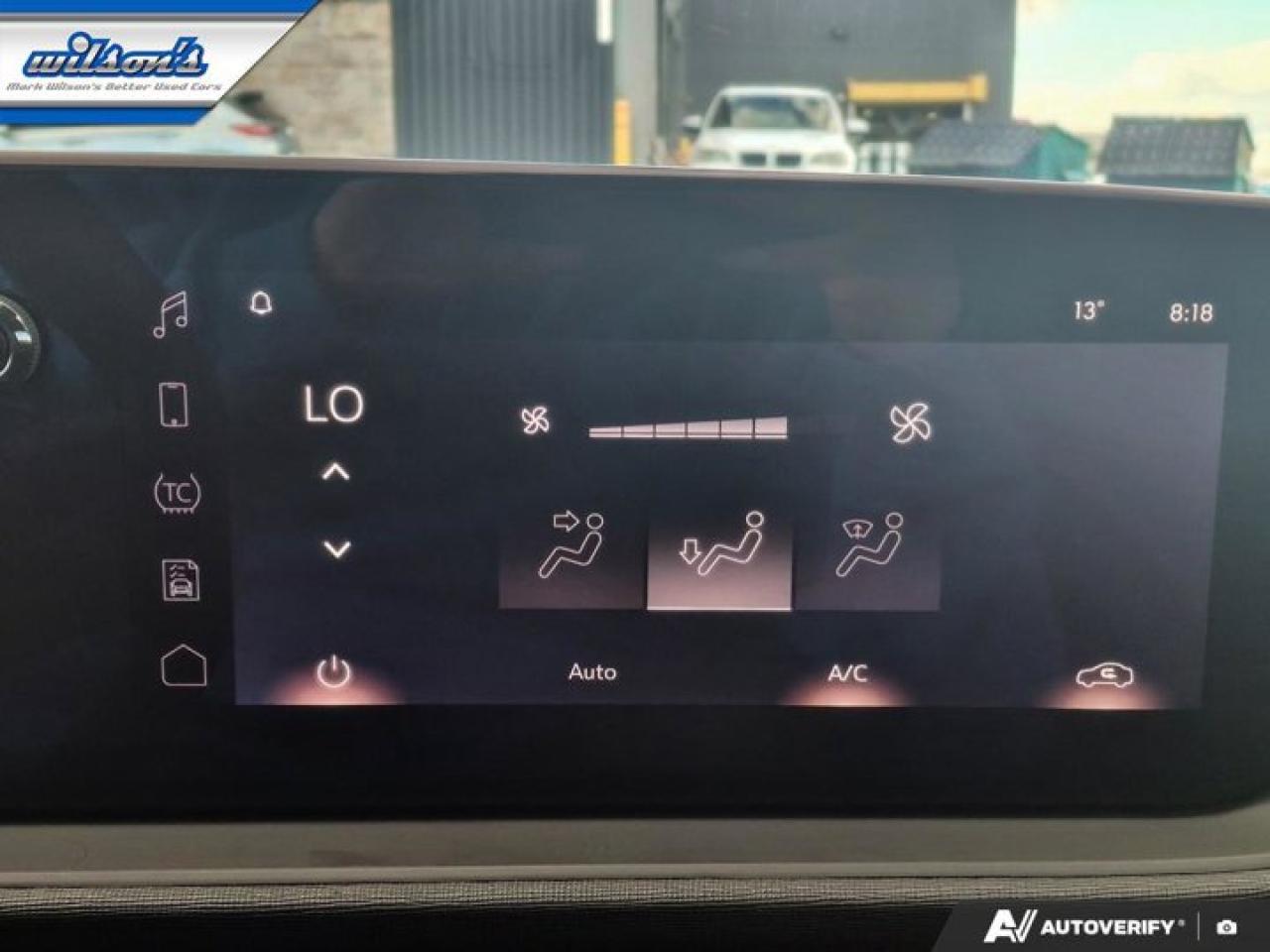 2024 Buick Envista Avenir | Leather | Sunroof | Heated Seats + Steering | Remote Start | Wireless CarPlay | and More ! Photo