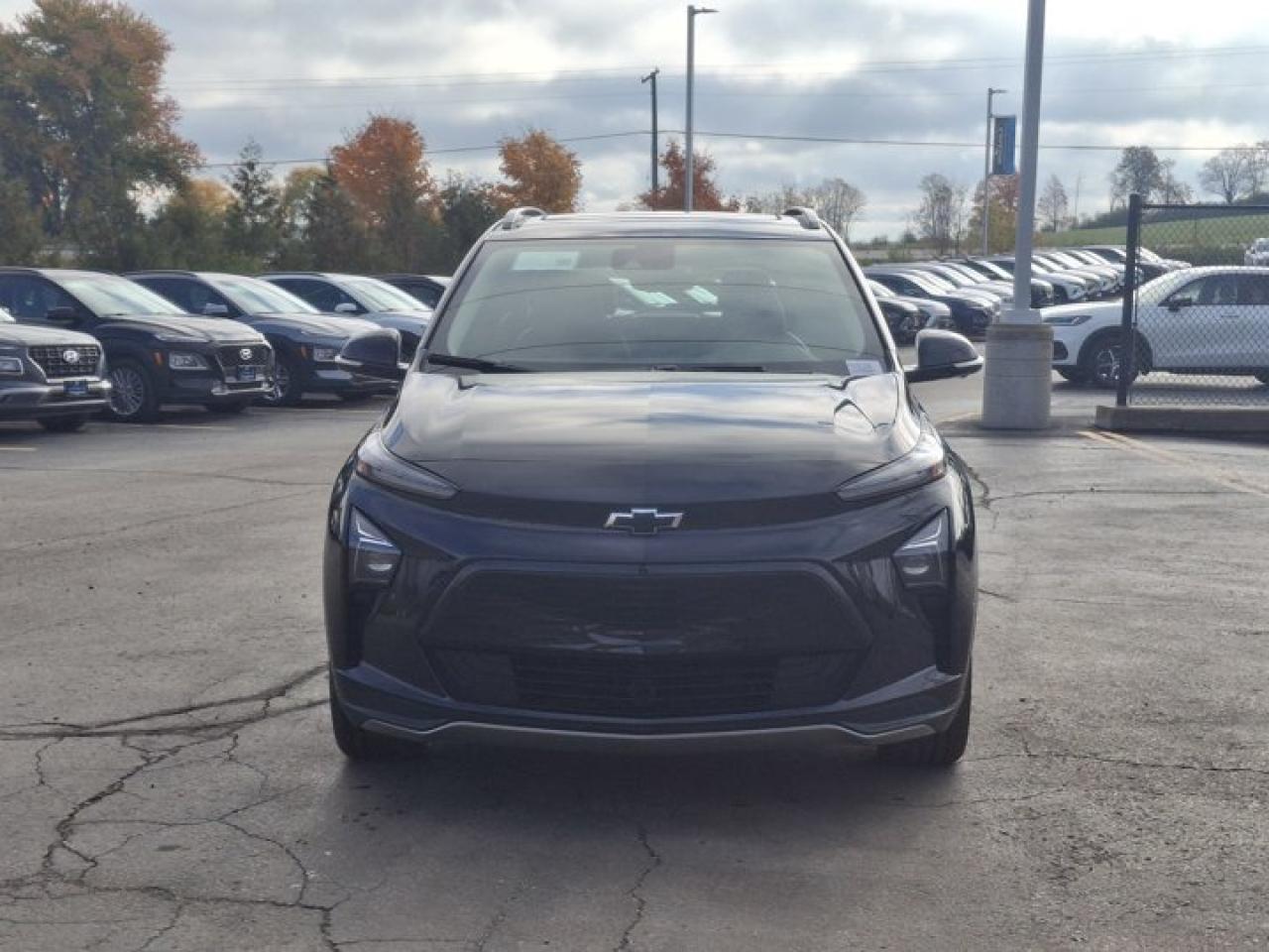 2023 Chevrolet Bolt EUV Premier | Sun & Sound Group | Nav | Sunroof | Heated + Cooled Seats | Photo