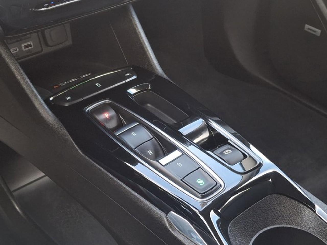 2023 Chevrolet Bolt EUV Premier | Sun & Sound Group | Nav | Sunroof | Heated + Cooled Seats | Photo