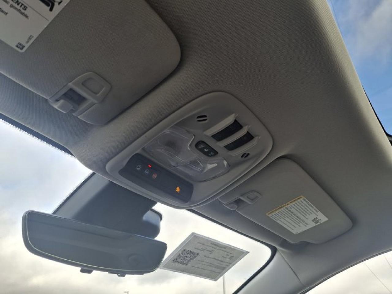 2023 Chevrolet Bolt EUV Premier | Sun & Sound Group | Nav | Sunroof | Heated + Cooled Seats | Photo