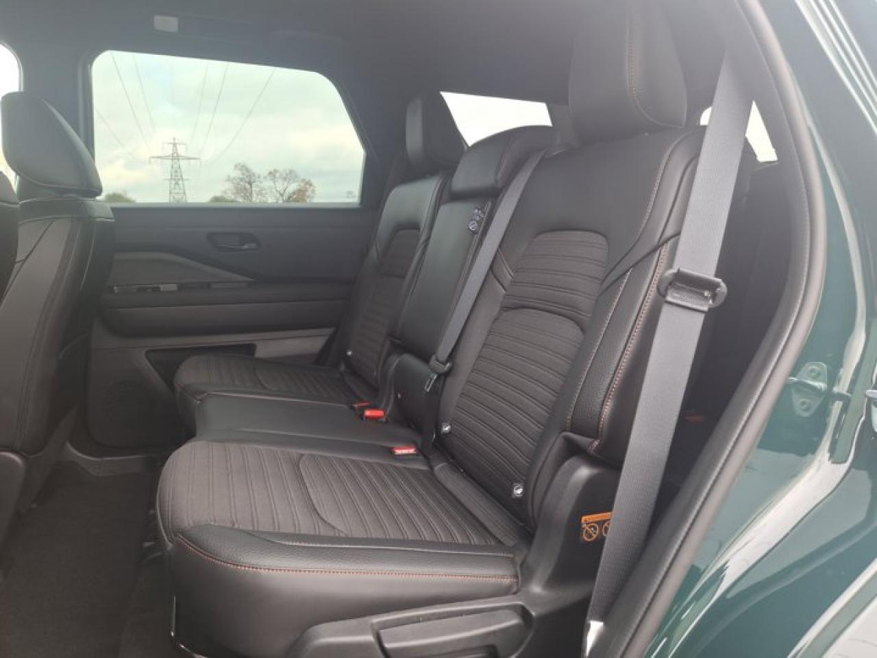 2024 Nissan Pathfinder Rock Creek 4WD | Leatherette | Off-road Suspension | 18" Beadlock Alloys | Power Liftgate | Photo